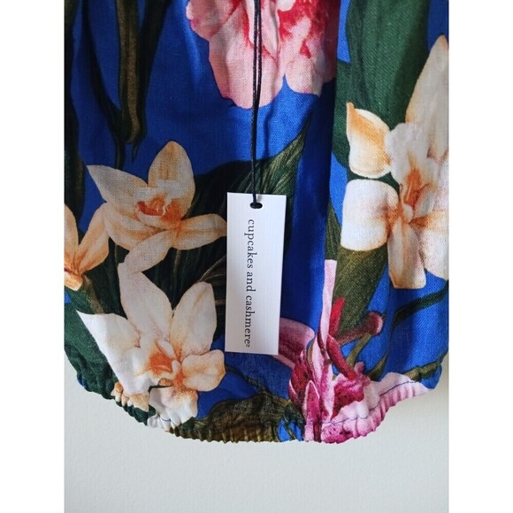 Cupcakes and Cashmere Floral Linen Blend Crop Top Puff Sleeve Blue Size XS NWT - Picture 4 of 7